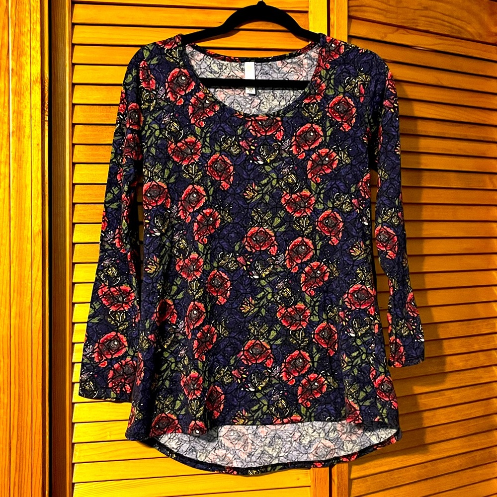 Lularoe Rose Tunic Top